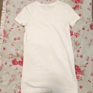 The Group by Babaton white T-shirt Dress (xxs/xs)